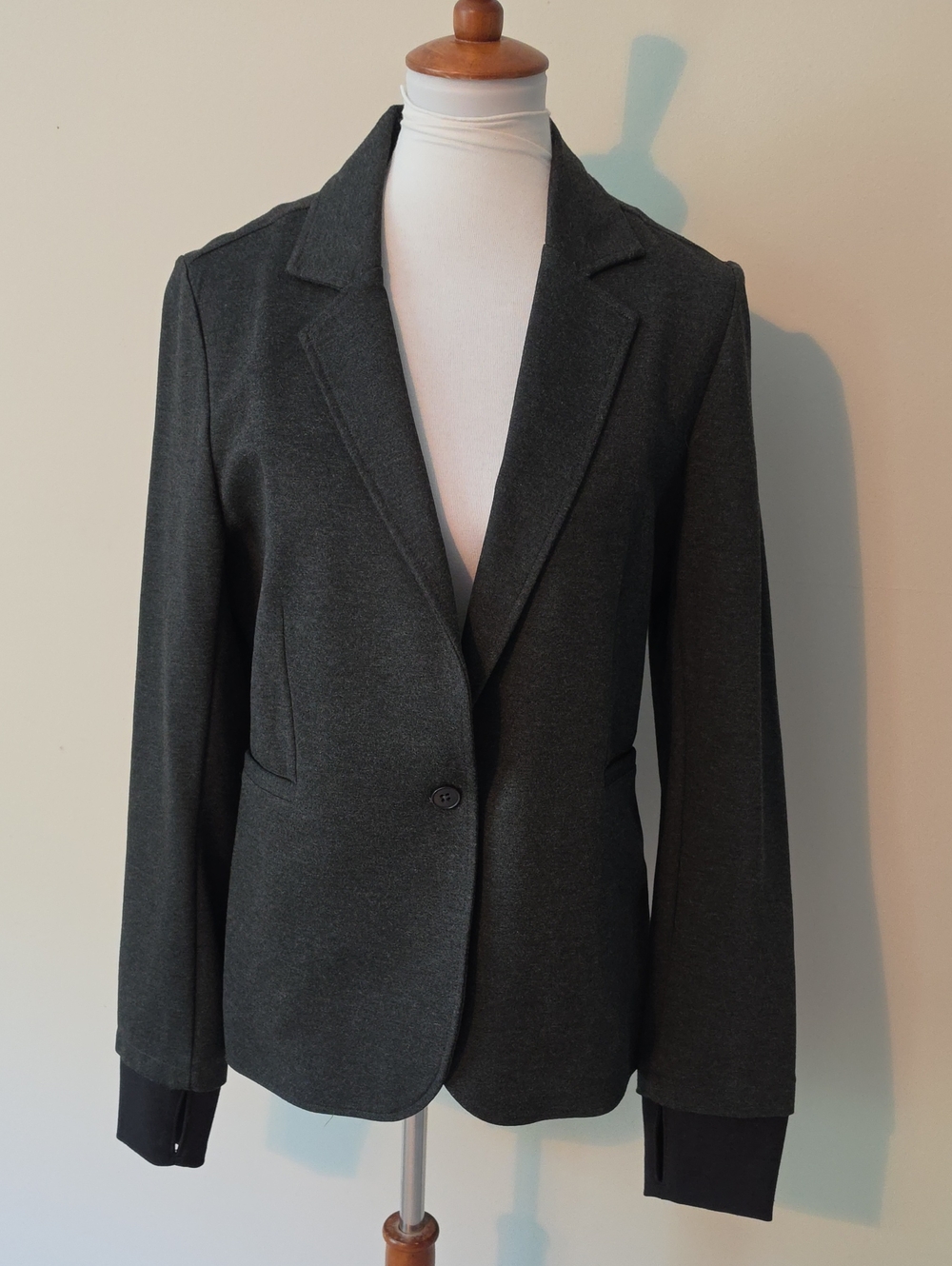 Beatabrand Black Blazer Jacket